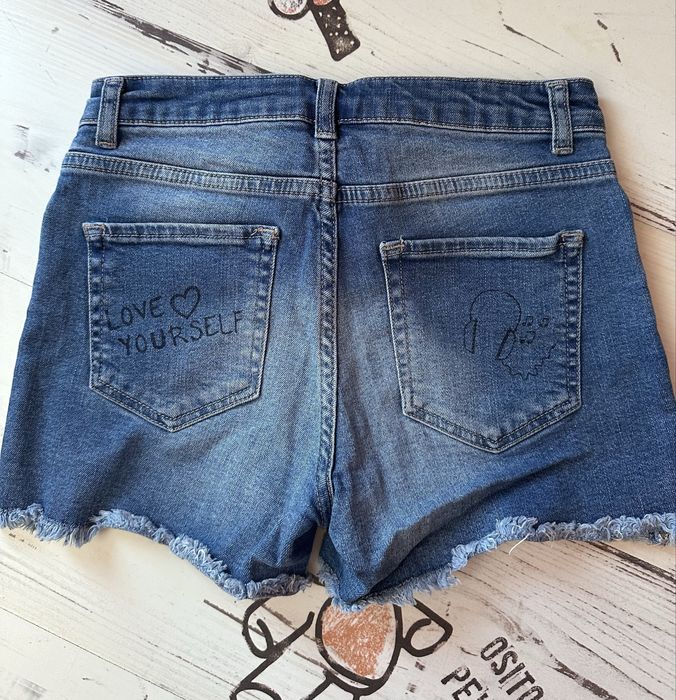 Дамски къси панталони