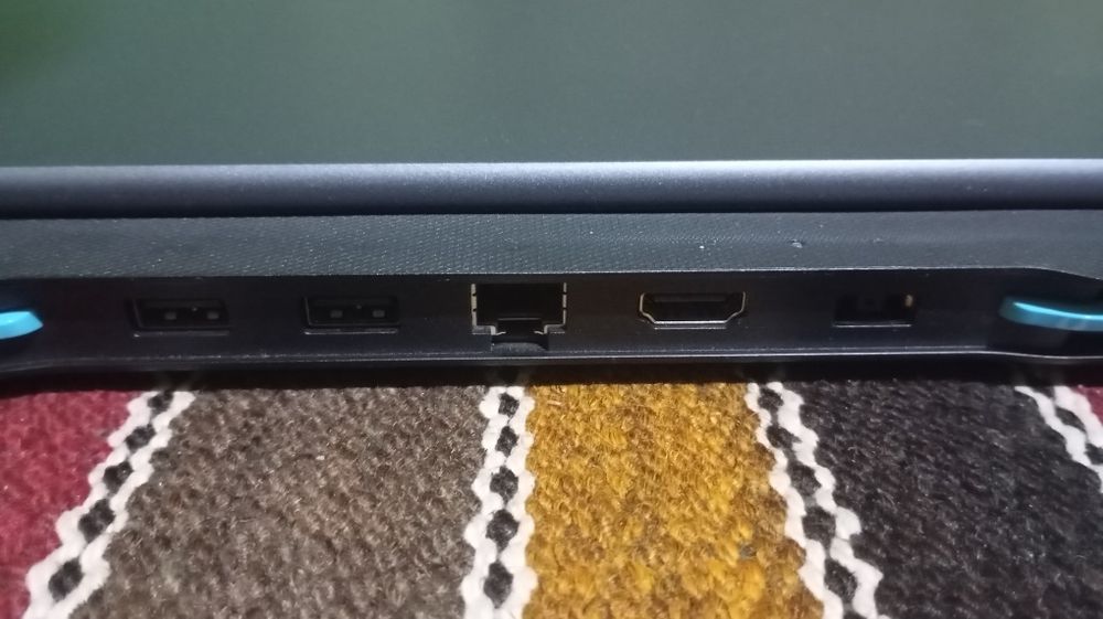 Игравой Lenovo Loq 15IRH8 15.6