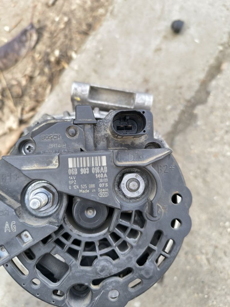 Alternator Bosch  grupul VAG