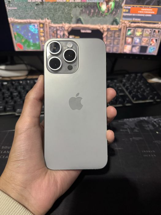 Iphone 15 promax 256Gb E-sim