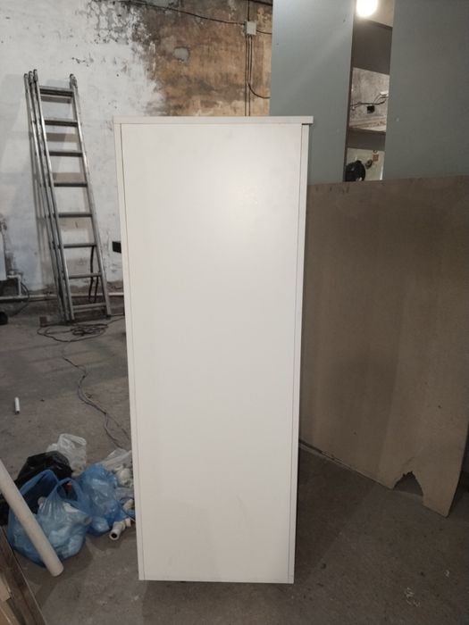 Шкаф  и принимаем на заказы