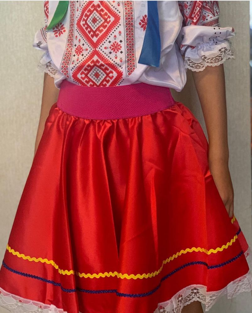 Украинский народный национальный костюм