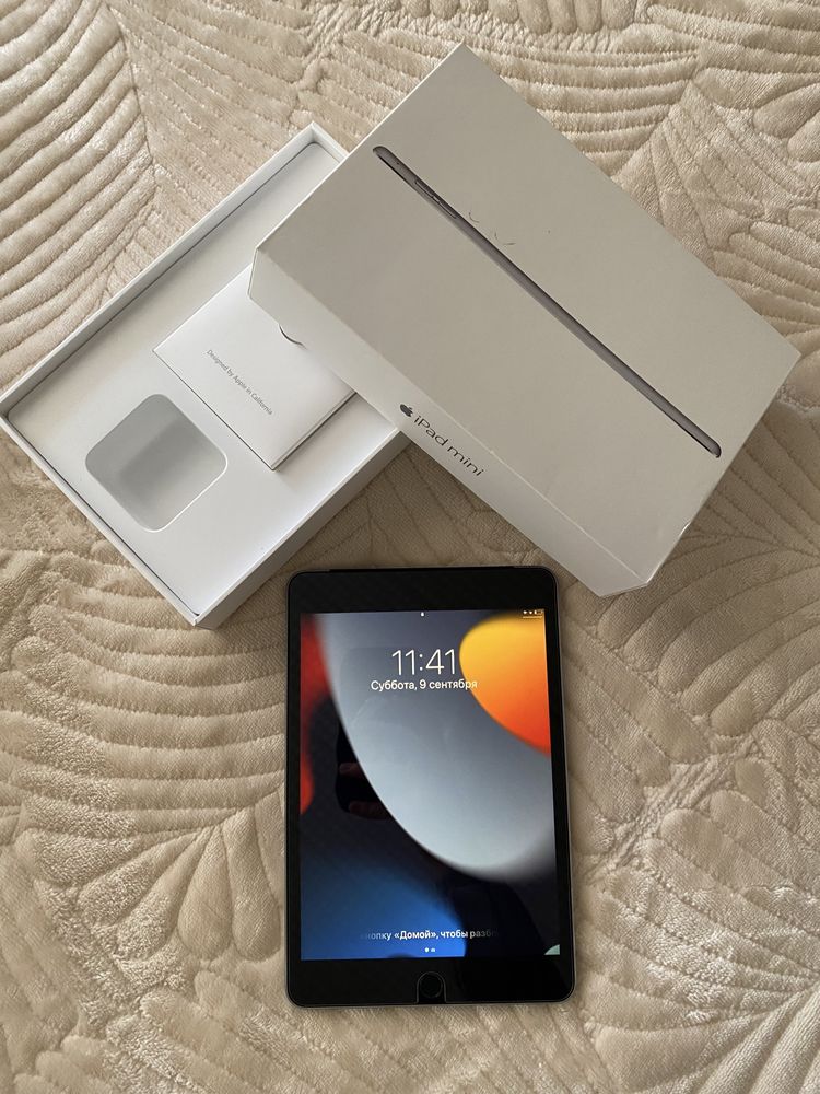 APPLE - IPAD MINI 4 (продаю срочно)