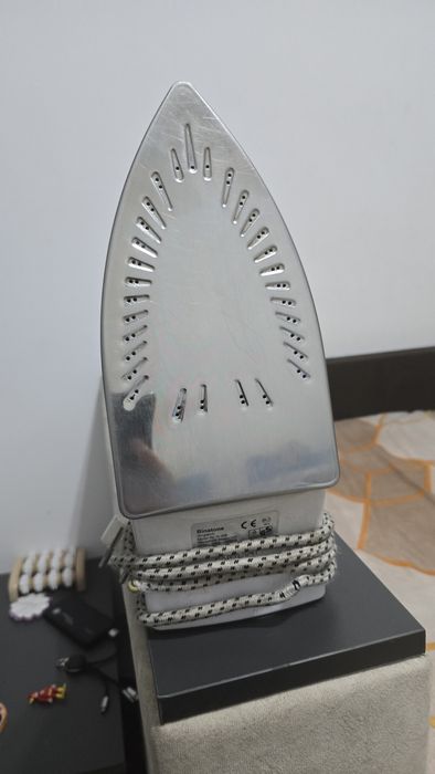 Утюг в отличном состоянии