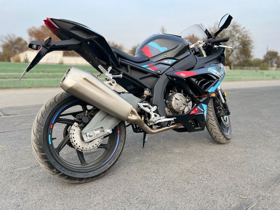 Мотоцикл BMW S1000RR 400сс