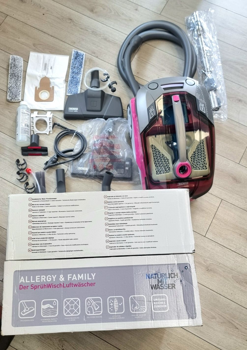 Amanet F28: Aspirator cu filtrare prin apa Thomas Allergy & Family