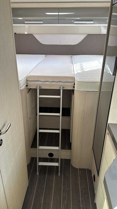 Autorulota FORD NOBELART T5000