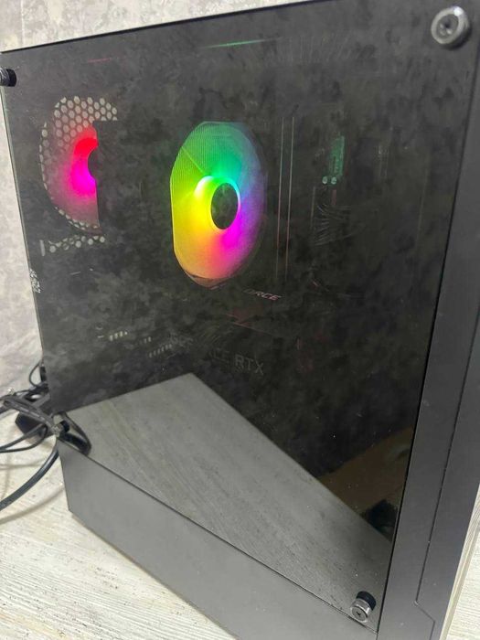 Игровой кейс / Core i5 12400f + RTX 3060 + 1 TB SSD + 16 gb 3200mhz