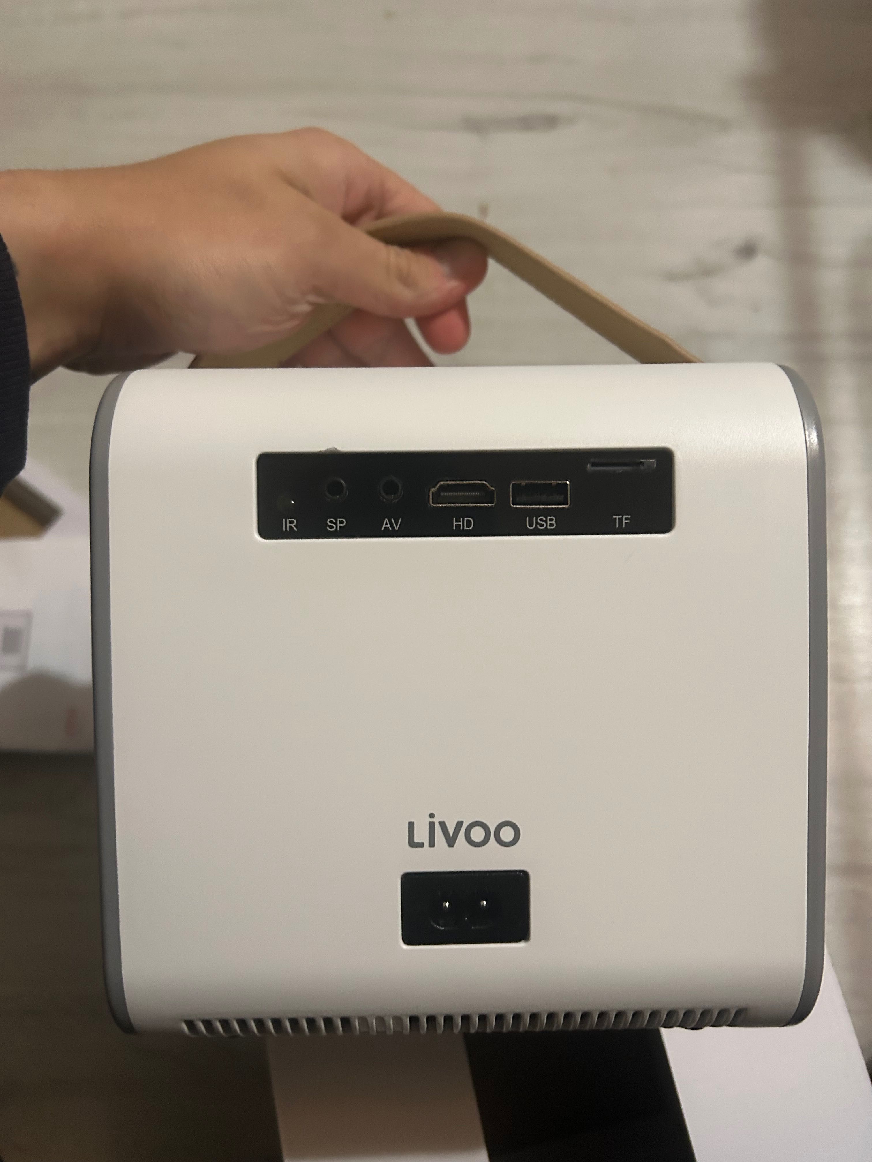 Livoo Portable Video projector Android 9.0