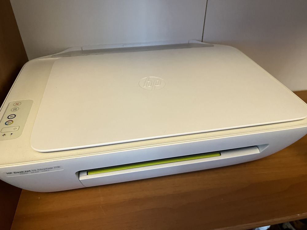 Imprimanta/scaner HP DeskJet Ink Advantage 2136