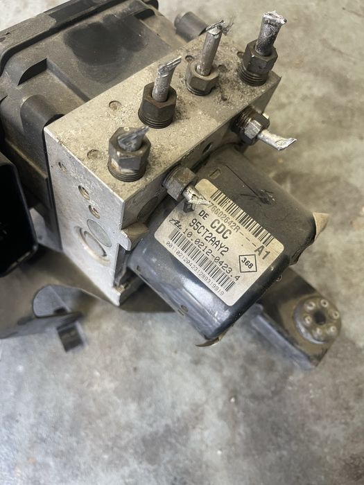 Pompa abs Renault Cod-476602272R/476602642R