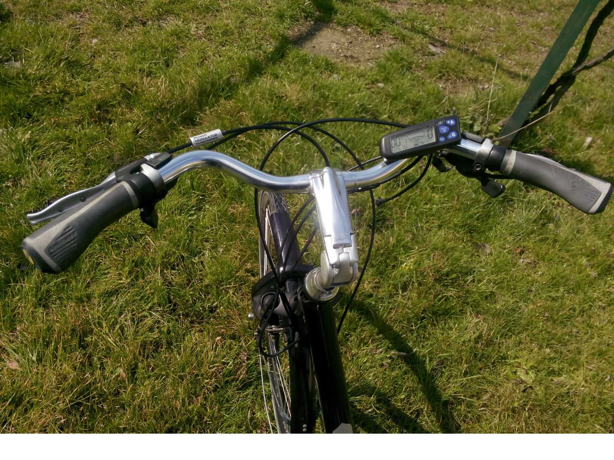 Марков Немски Електрически велосипед Trek лек и удобен