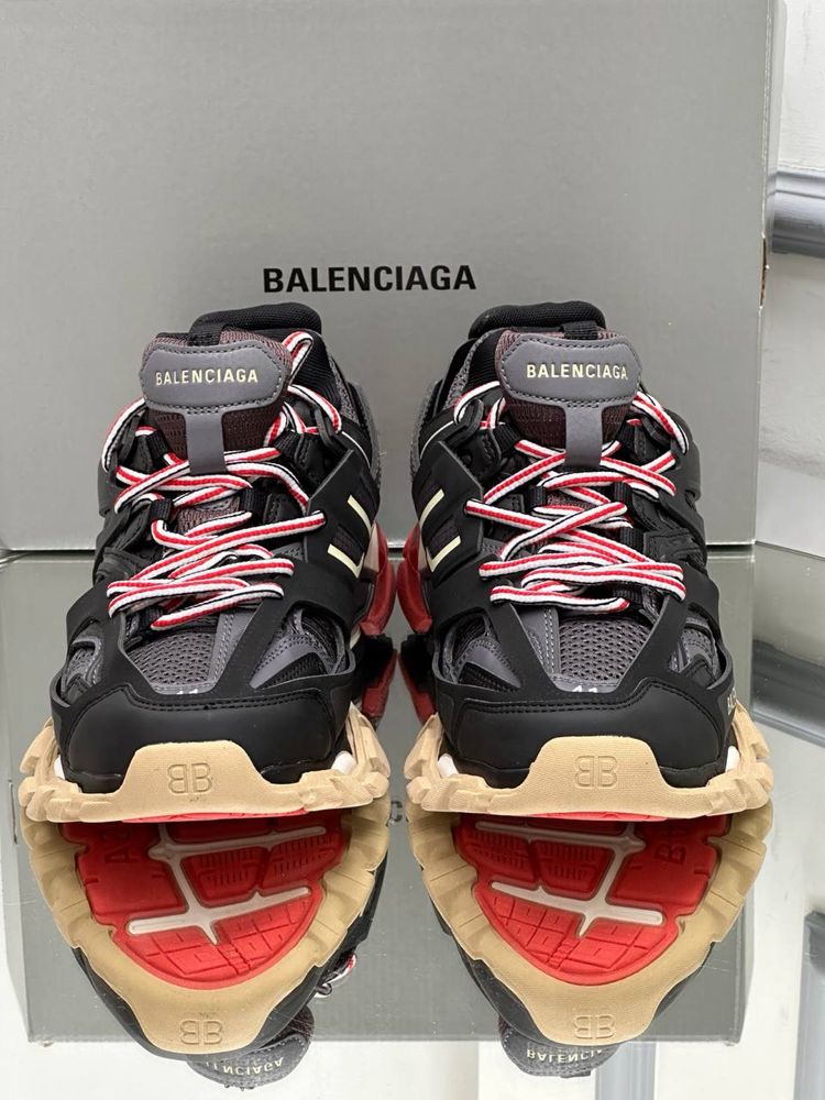 Adidasi BALENCIAGA : piele naturală 100% , poze reale