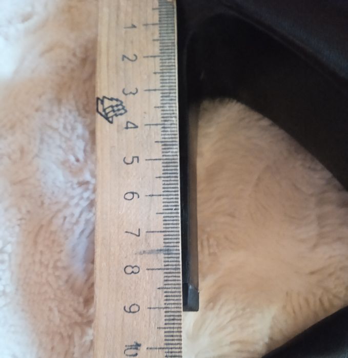 Сапоги ботфорты Cantarini. Кожа. 35 размер