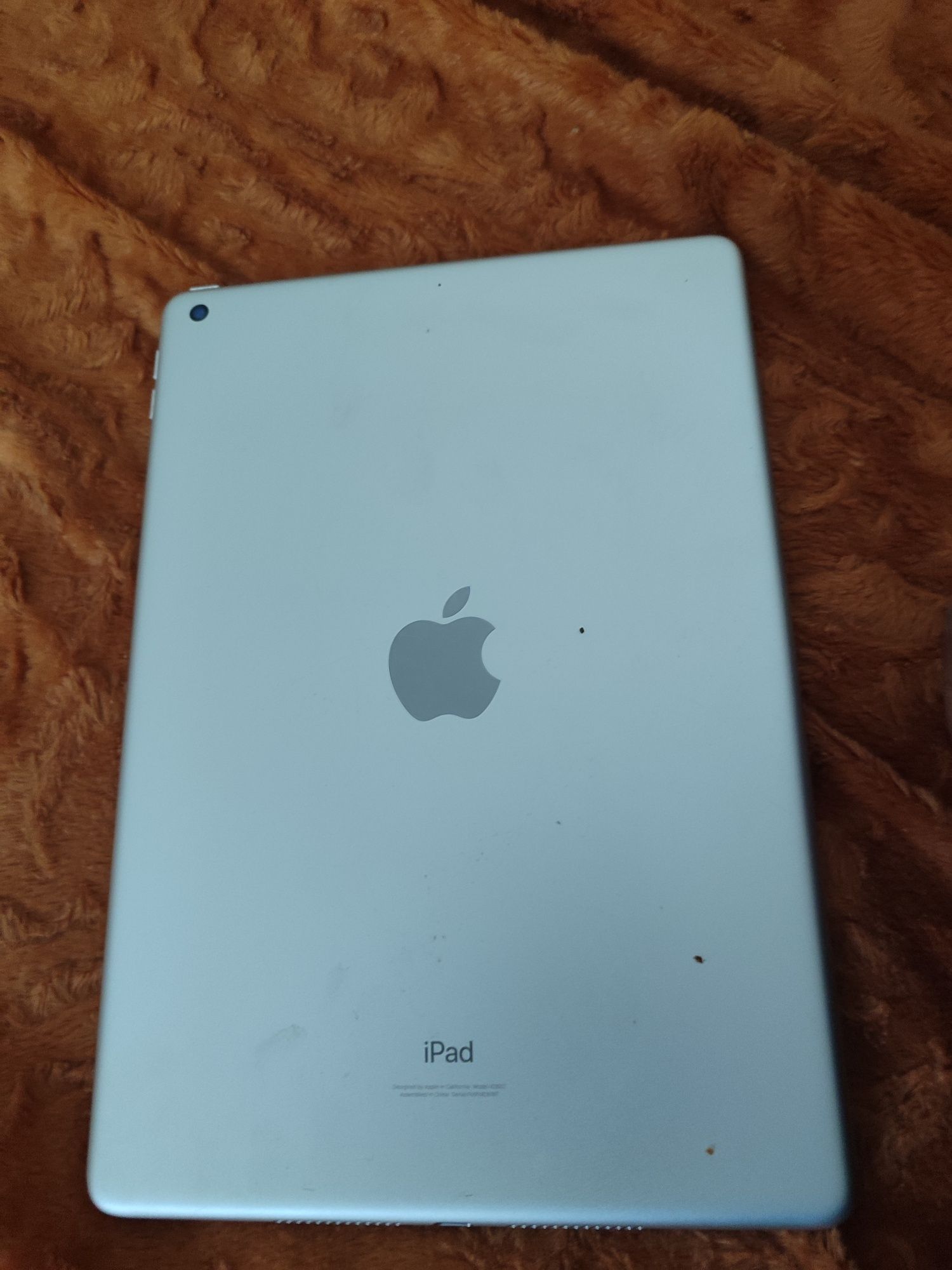 Планшет Apple iPad 2021 Wi-Fi 10.2 дюйм 4 Гб/64 Гб серебристый