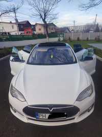 Vand Tesla Model S