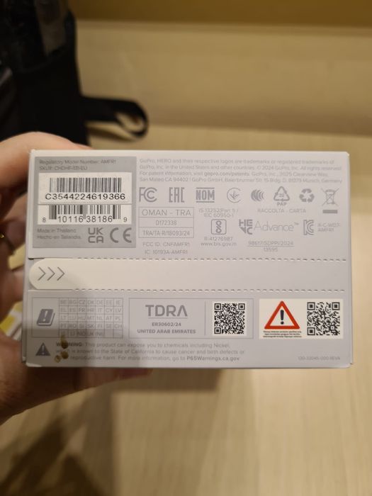 Vând camera GoPro Hero 4k si Selfie Stick