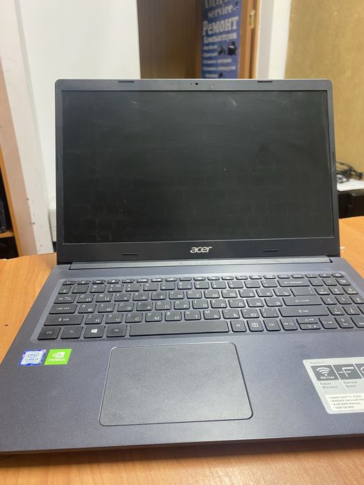 Ноутбук Acer в хорошем состояние