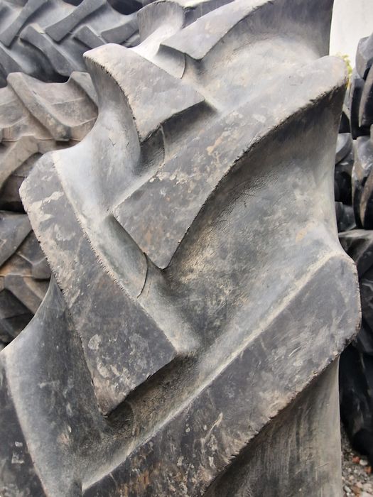 Cauciuc Agri 12.4-32 marca Semperit