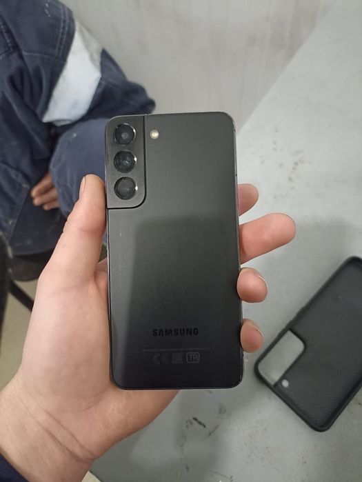 Обменя самсунг с22 на айфон 12 или 13