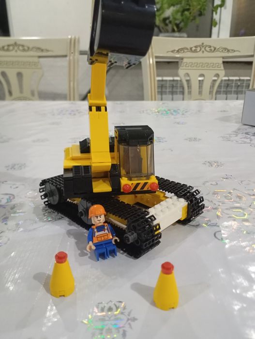 Лего продаётся !!!