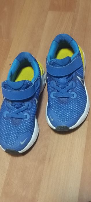 Adidași Nike renew 27'5