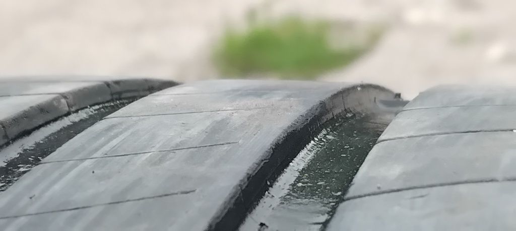 Гуми 215 60 17 Мишелин Michelin 4 броя. Нов внос. Не са нови!