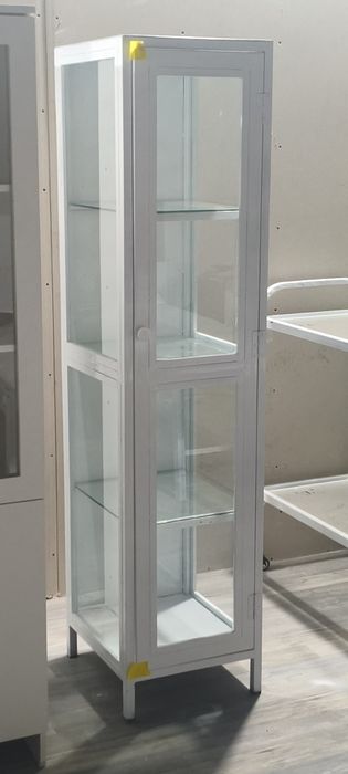 шкаф / tibbbiyot shkafi