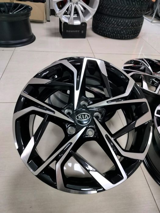 Новые 17-ые диски на kia Hyundai