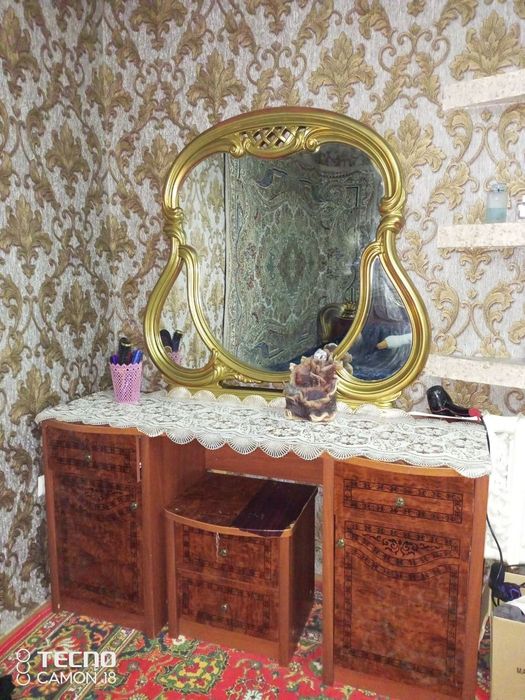 Спальный гарнитура.