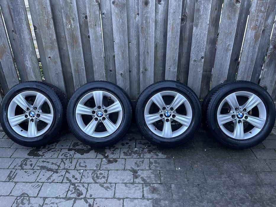 Set jante cu anvelope de iarnă