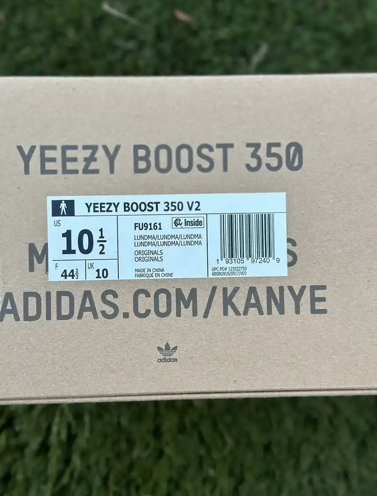 vand yeezy 350 v2 lundmark reflective laces