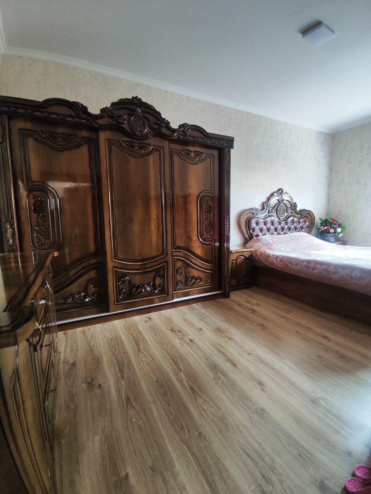 Продается участок Азадбаш место супер готовый дом