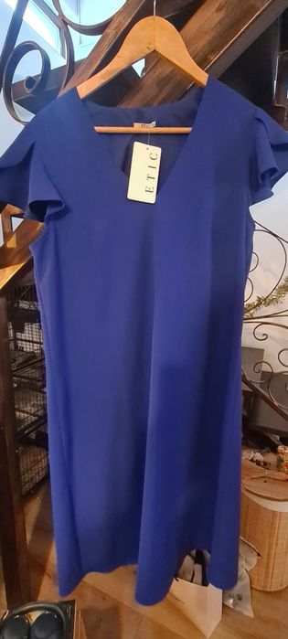 Rochie nouă Etic, cu eticheta – elegantă și feminină!