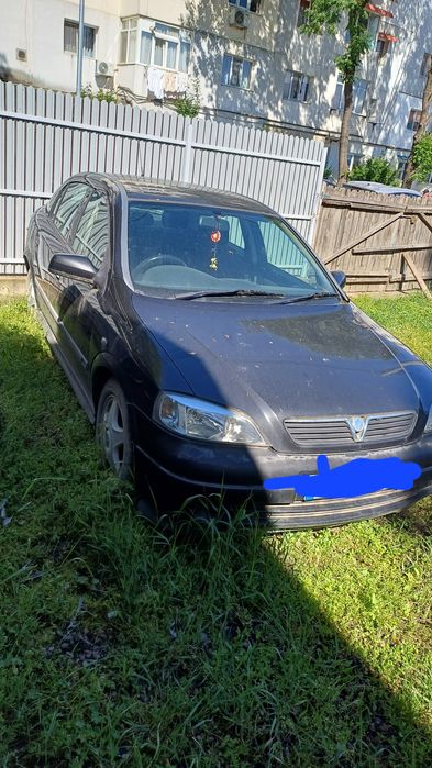 Vând Opel astra G