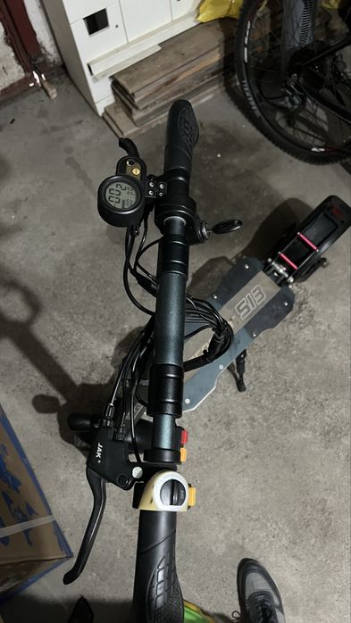 Trotineta electrica dual motor 2x1200 w,puternică, 52v 18,2 Ah