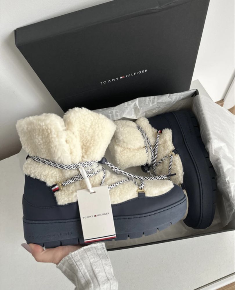 Ghete Tommy Hilfiger imblanite noi