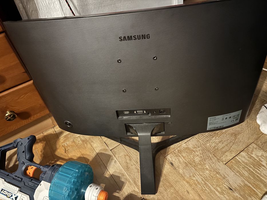 Монитор samsung