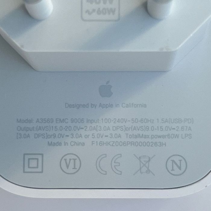 iPhone Dynamic Power Adapter 40w- nou,sigilat, ideal pt iPhone 17