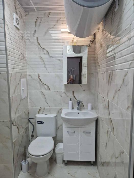 Дава се под наем Едностаен апартамент в Бургас, Меден рудник - зона Д - 35 кв.м за 255 € - Снимка #3