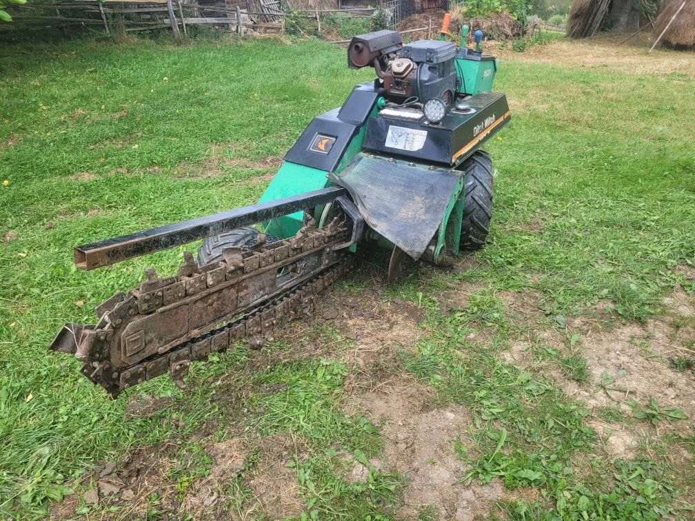 Trencher Ditch Witch 1820