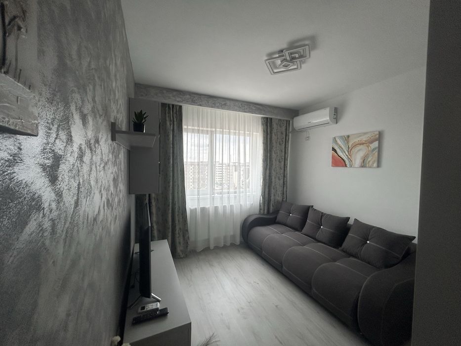 Garsoniera de inchiriat-Militari Residence