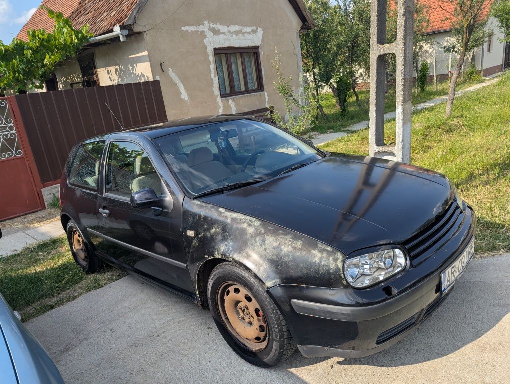 Volkswagen Golf 4