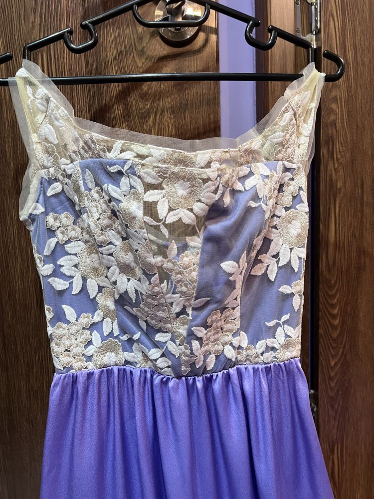 Vand rochie lunga lila