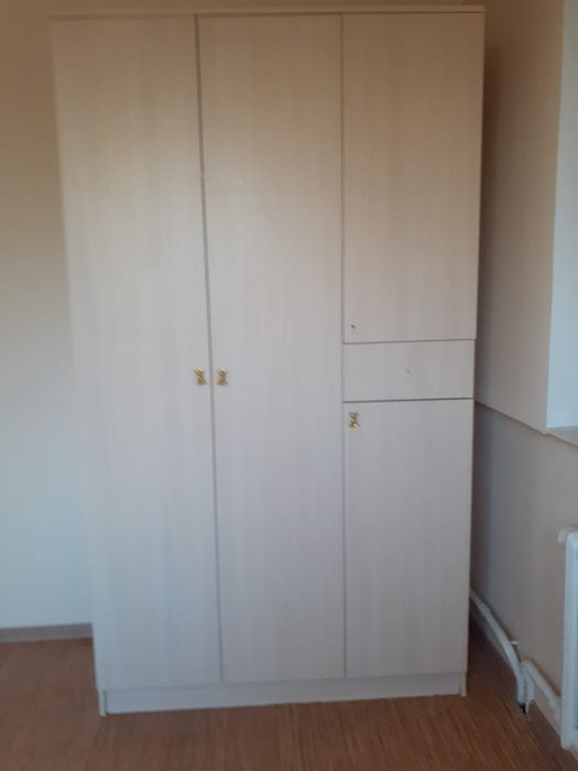 Продам шкаф компактный
