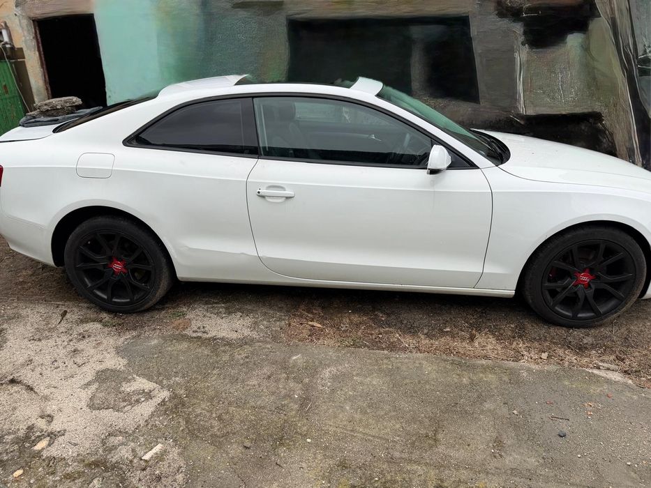 Dezmembrez Audi A5 B8 8T Coupe 2.0 TDI 170 CP – cod motor CAHA – 2010