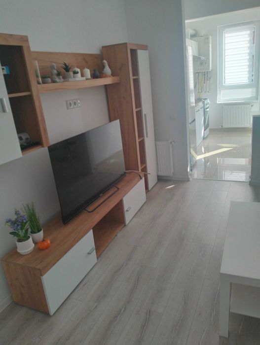 Închiriez apartament 2 camere