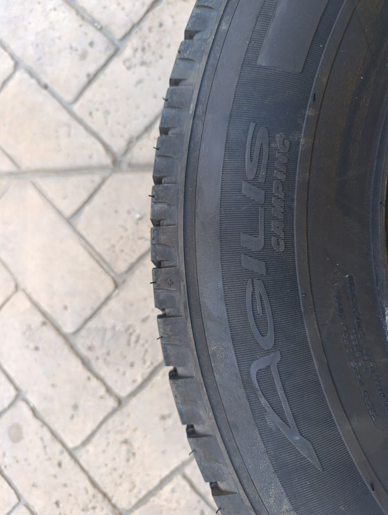 Летни гуми 225/75/16 C Michelin
