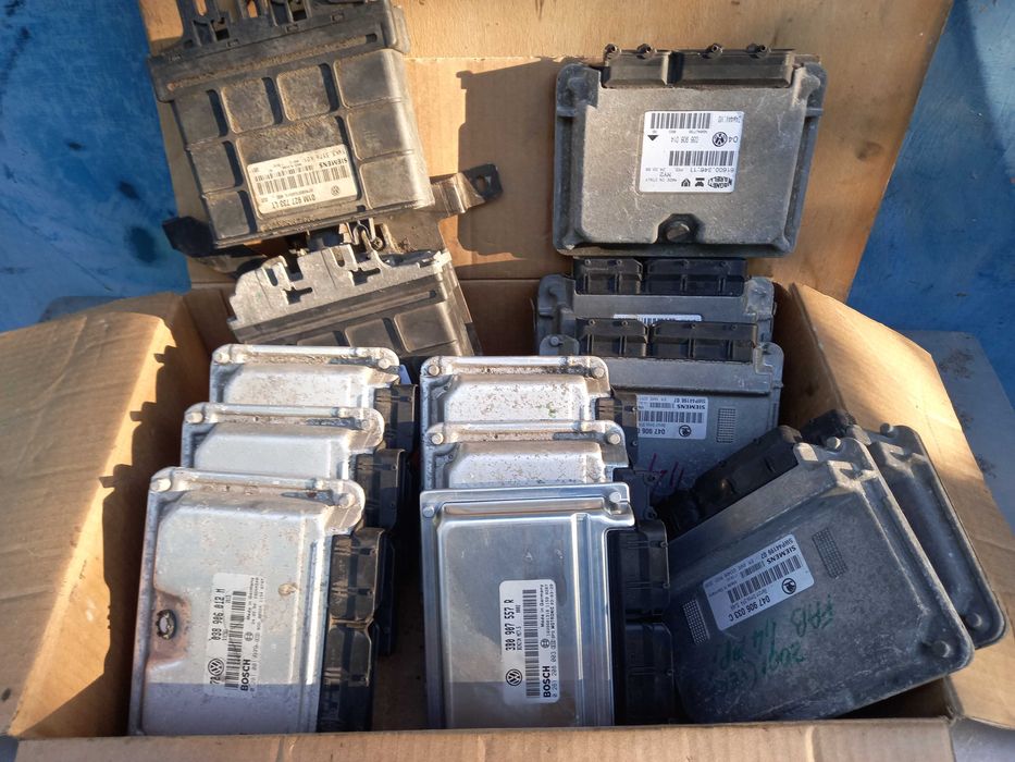 Skoda Fabia Octavia Vw Golf Polo Beetle Passat Seat, calculator ECU.