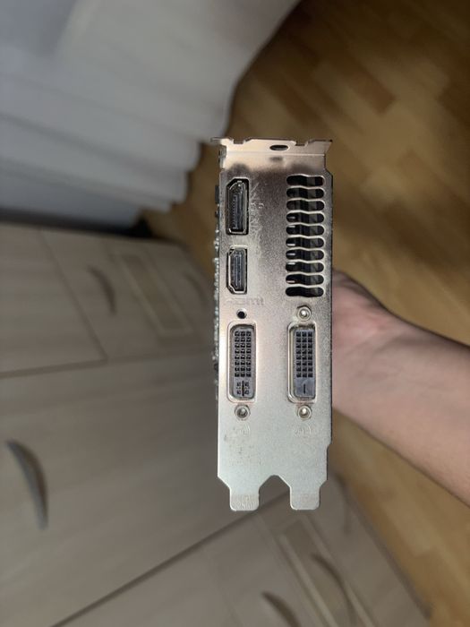 nVidia GTX 960 2 gb